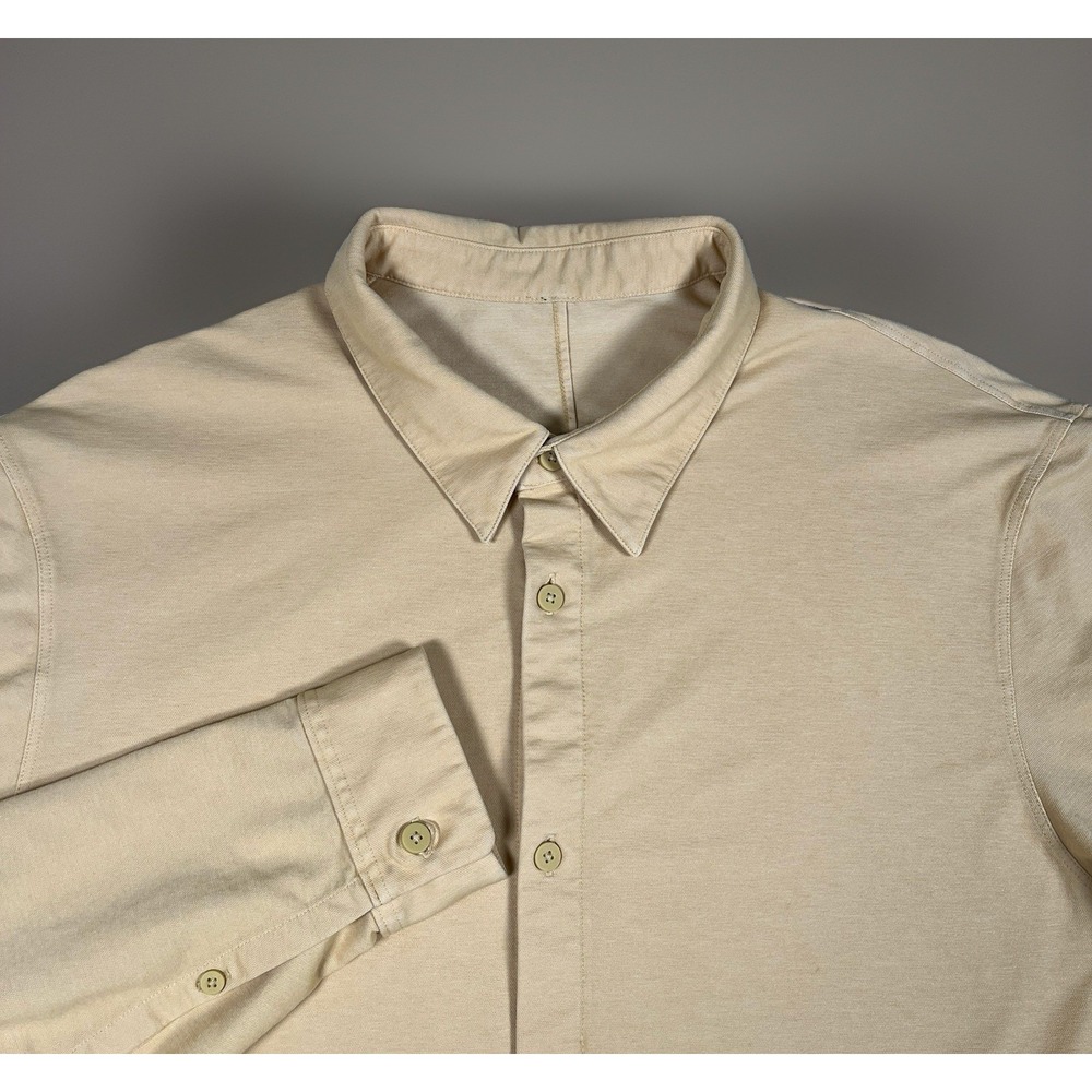 Lululemon Mens XL Commission Long Sleeve Button Down Shirt Yellow Tan Stretch